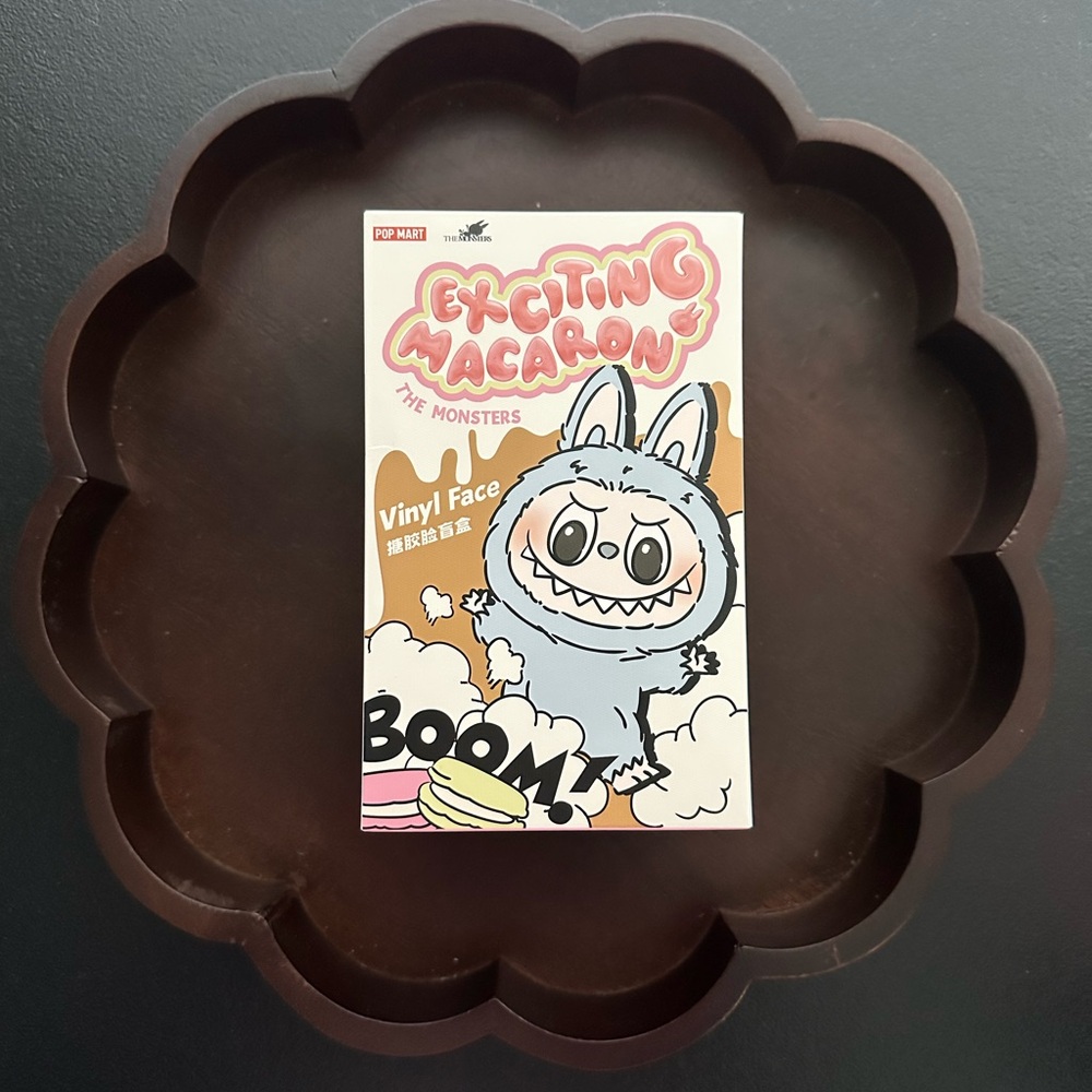 Authentic POP MART ~ Exciting Macaron The Monsters Vinyl Face TOFFEE